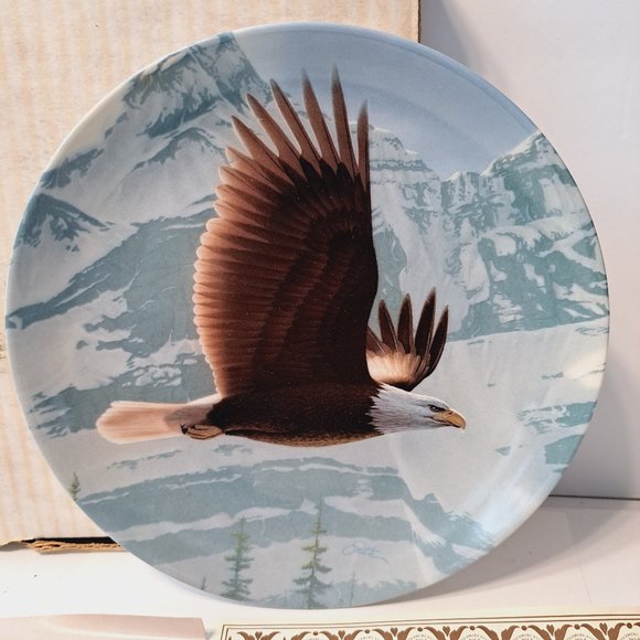 1988 Knowles The Bald Eagle By Daniel Smith Majestic Bird Series Collector Plate - Picture 1 of 7